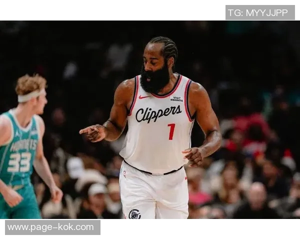 哈登感慨小卡首次50分表现背后艰辛历程深表欣慰与支持