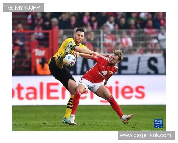 霍勒精彩凌空侧勾破门助弗赖堡扳平十人多特比分